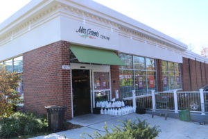 Mrs. Green’s Neighborhood Market in Rye will run a 50 percent off sale on what inventory is left before it closes. Four other locations will also close so the company can shift its focus onto its five most profitable Westchester County locations. Photos/Andrew Dapolite